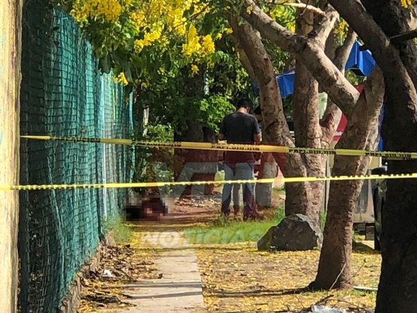 Asesinan a una mujer en la colonia Lomas de Santiago, en Manzanillo