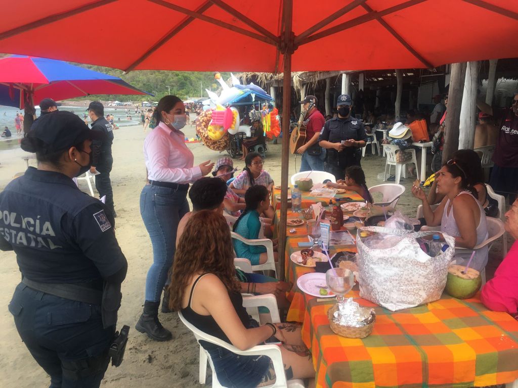 Policía de proximidad realiza recorridos en la ciudad de Manzanillo