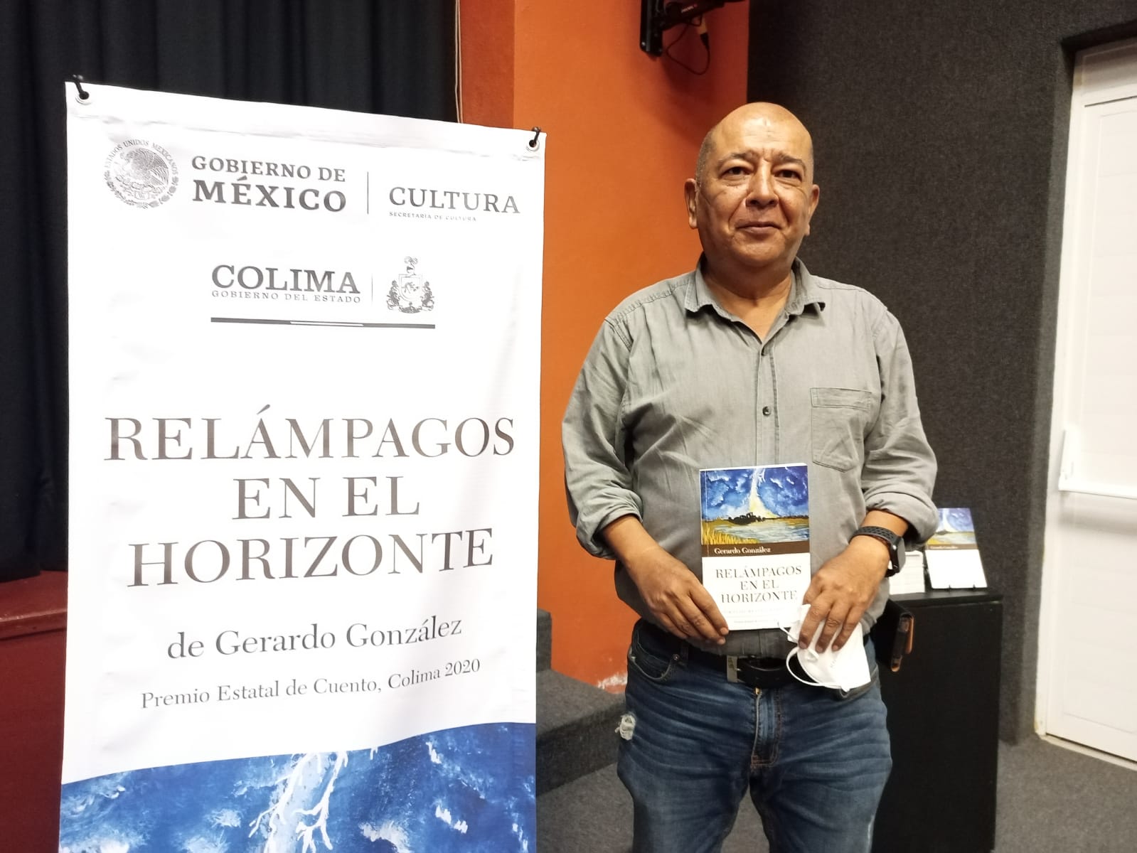 Gobierno del Estado presenta el libro Relámpagos en el horizonte