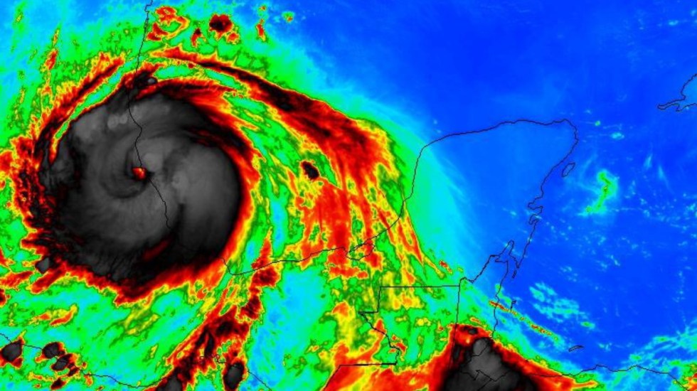 Grace toca tierra al norte de Tecolutla, Veracruz como categoría 3