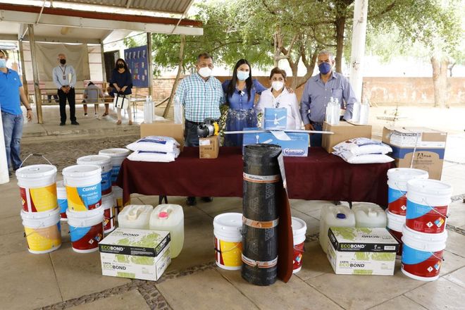 Gobernadora arranca desde Manzanillo programa emergente para mejorar los planteles educativos de la entidad