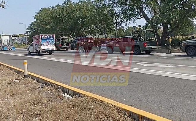 Un militar fallecido y varios lesionados deja fuerte accidente en la autopista Colima-Manzanillo