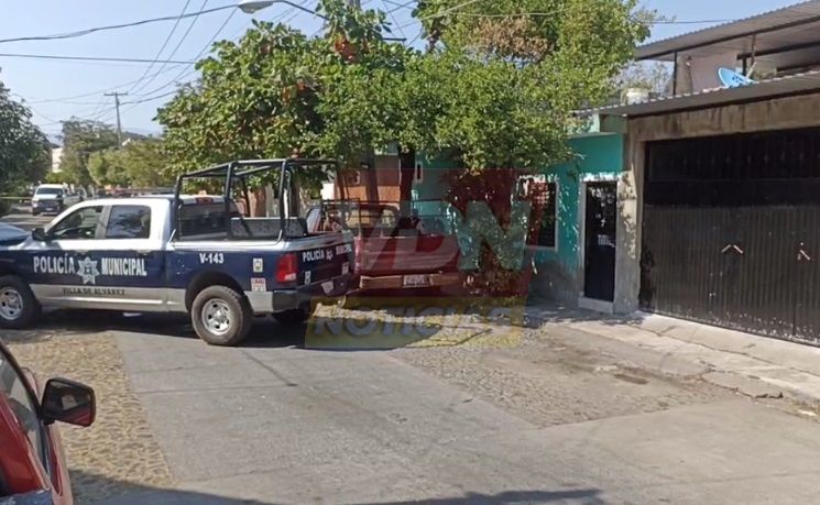 Balean vivienda en la colonia San Isidro, en Villa de Álvarez, no se reportan lesionados