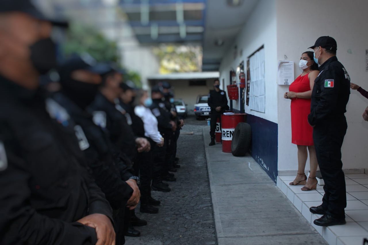 Alcaldesa de Cuauhtémoc da la bienvenida a nuevos elementos de seguridad