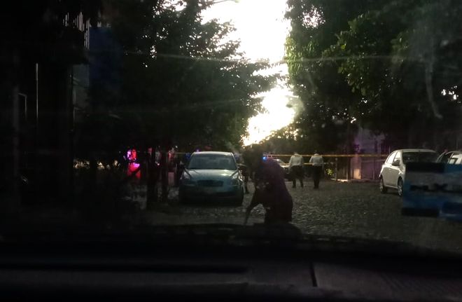 Asesinan a un hombre en ataque con motosierra, en la colonia Moctezuma, en la capital del estado