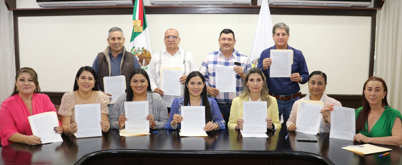 Gobierno estatal y los diez municipios firman acuerdo en materia de finanzas