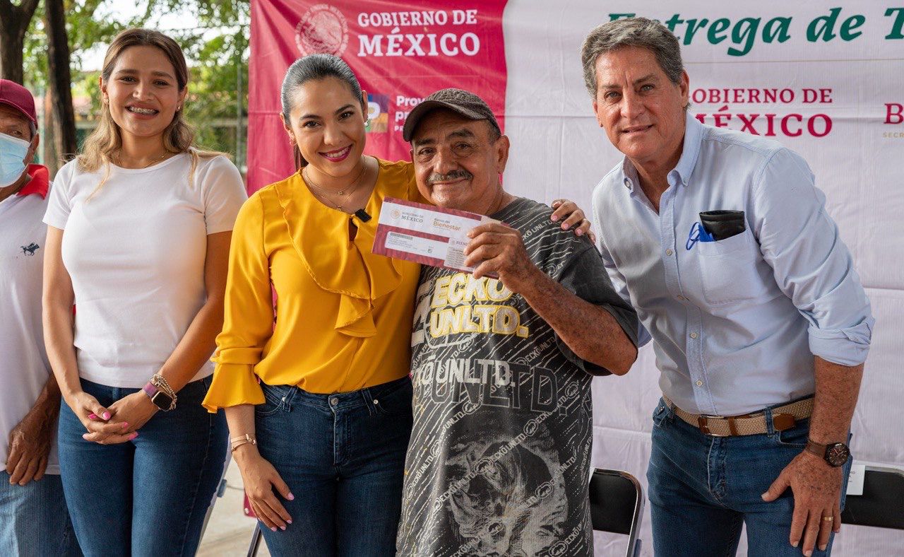 Gobernadora resalta los beneficios de programas estatales y federales para las y los colimenses