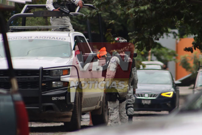 Intentan matar a un hombre y una mujer a balazos en la colonia Josefa Ortiz, en Colima