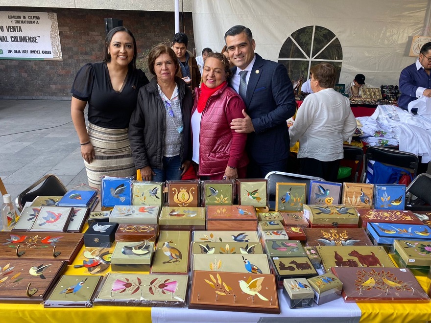 Artesanos colimenses realizan Expo-venta en la Cámara de Diputados del Congreso de la Unión