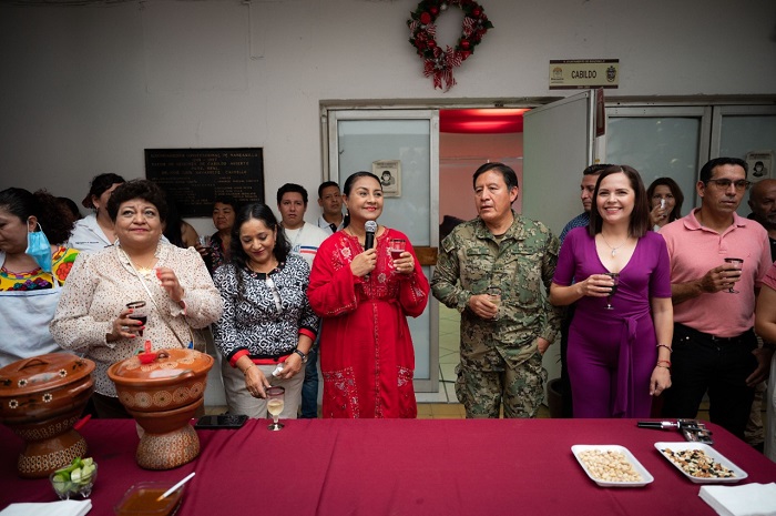 Toda la transformación que se he hecho de Manzanillo, fue gracias al esmero de todas y todos los que laboran en el Ayuntamiento: Griselda Martínez