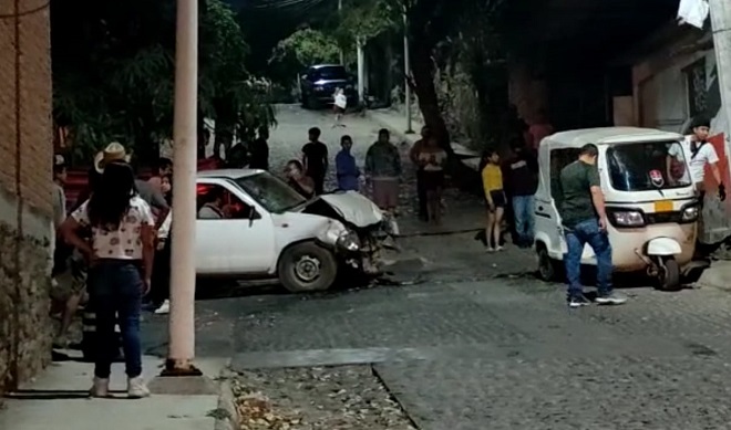 Se registra fuerte accidente en Suchitlán