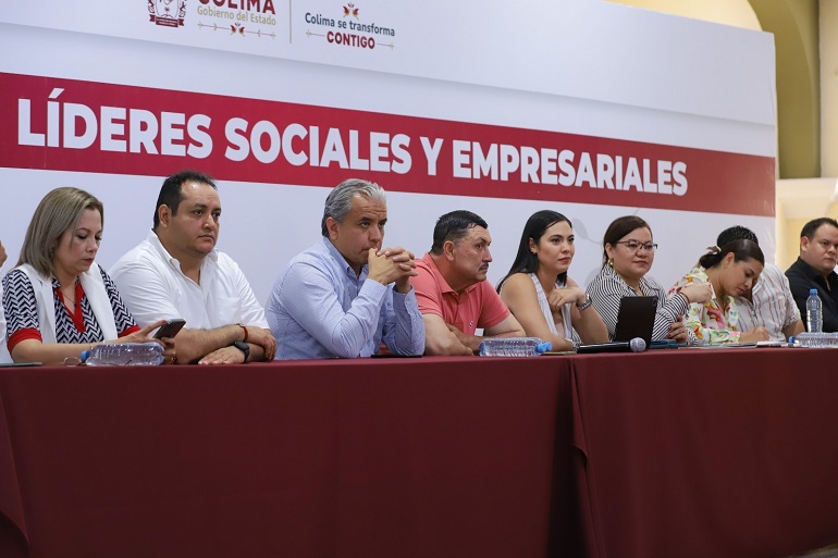 Gobernadora se reunió con líderes sociales y empresariales de Ixtlahuacán