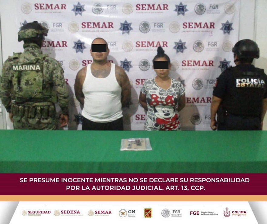 Policía Estatal detiene en el municipio de Colima a dos personas con un arma