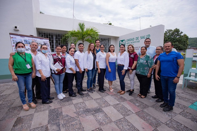 Gobernadora entregó remodelación de un Centro de Salud en Armería y dos Unidades Médicas en Tecomán, con inversión global de 12.4 mdp