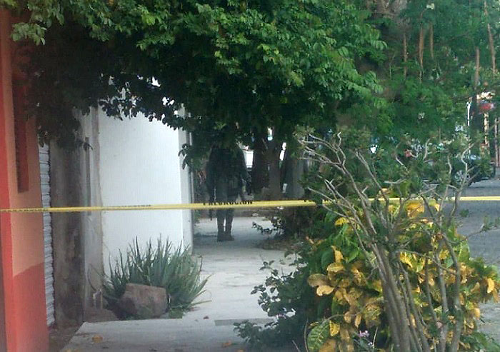 Ejecutan a un hombre al interior de su vivienda en Nuevo Paraíso, en Colima