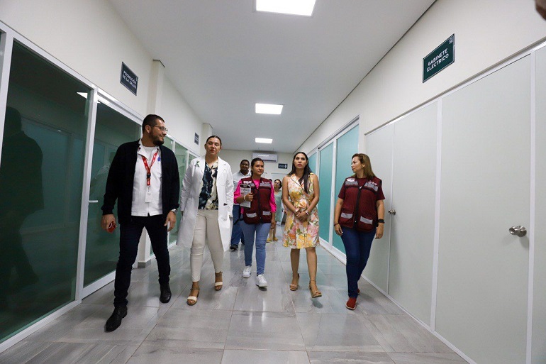 Indira entrega remodelación de Centro de Salud de Cerro de Ortega; se invirtieron 3.2 mdp