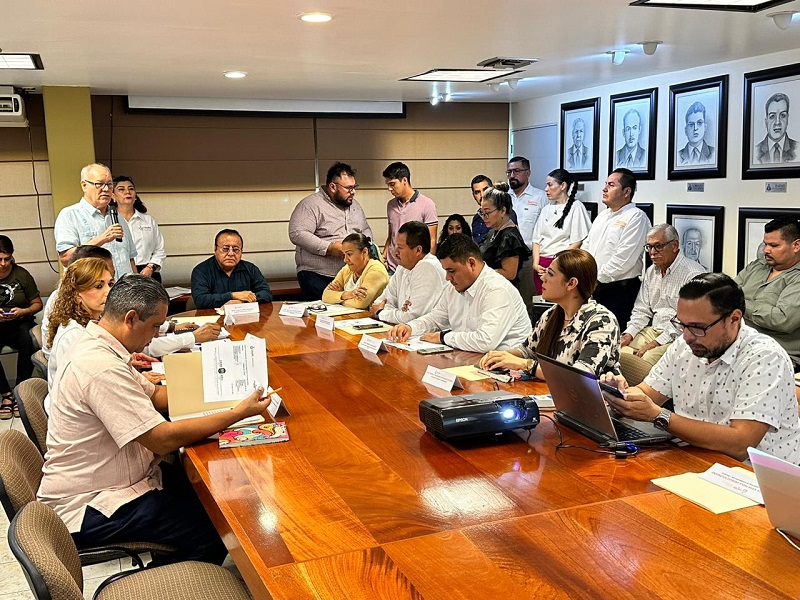 Secretaría de Educación y Cultura asigna 15 nuevas plazas de educación básica