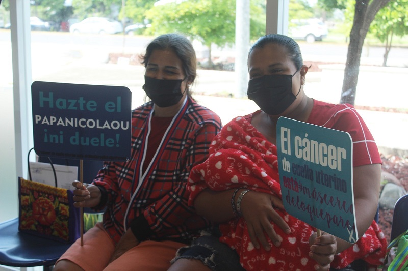 Salud Colima sensibiliza sobre prevención de cáncer de cuello uterino