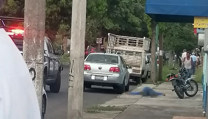 Ejecutan a un hombre en la avenida 20 de noviembre, en Colima