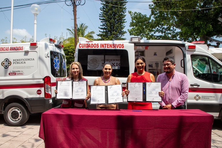 Indira entregó ambulancias en Cuauhtémoc, para atender las necesidades de sus habitantes