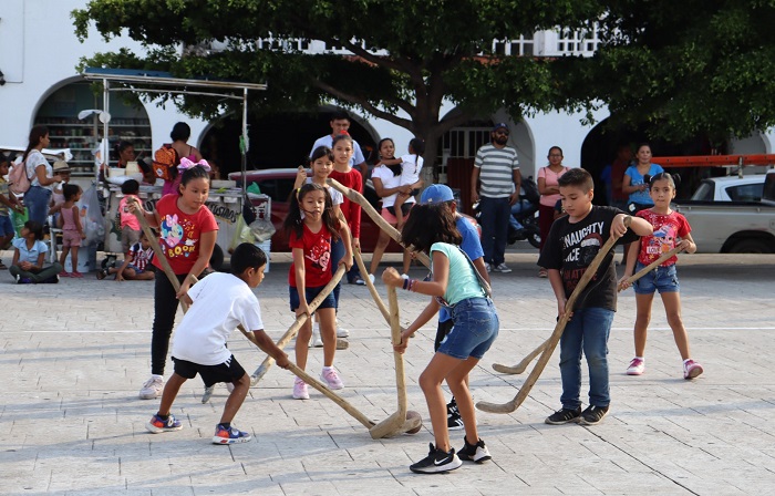 Participan más de 200 niñas y niños en Juego de Pelota Purépecha organizada por el Ayuntamiento de Manzanillo