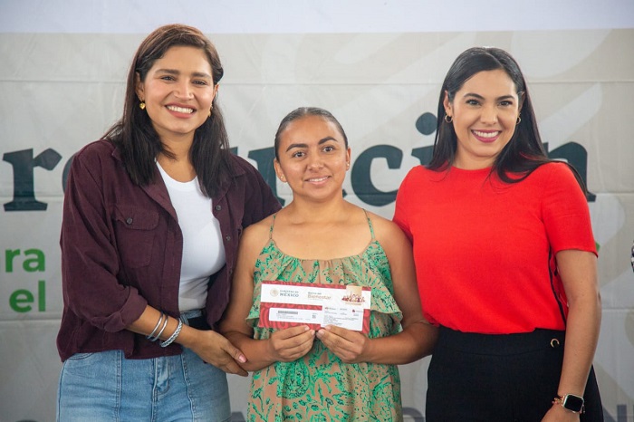 Más de 700 campesinos colimense s se suman al programa Producción para el Bienestar: Viridiana Valencia