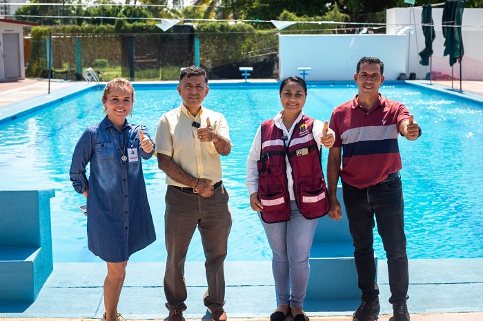 Griselda Martínez entrega una renovada alberca en la Unidad Deportiva 5 de mayo