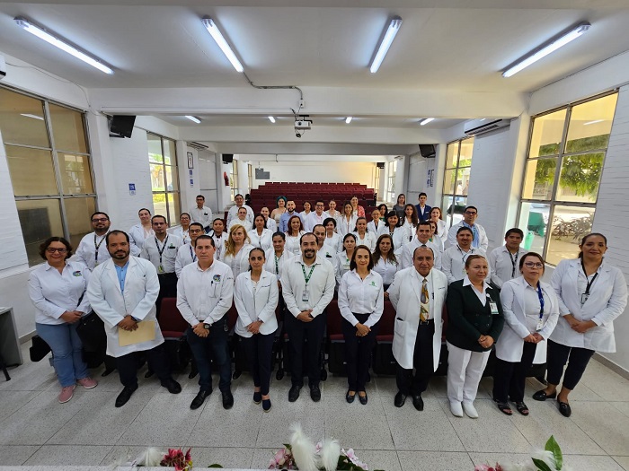 Conmemora IMSS Colima Día de la Médica y del Médico