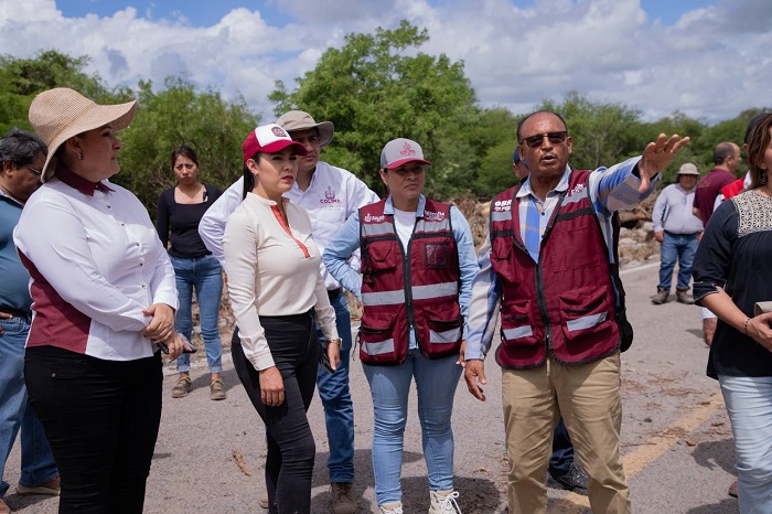 Gobierno Colima trabaja para restablecer comunicación vial con comunidades de Coquimatlán