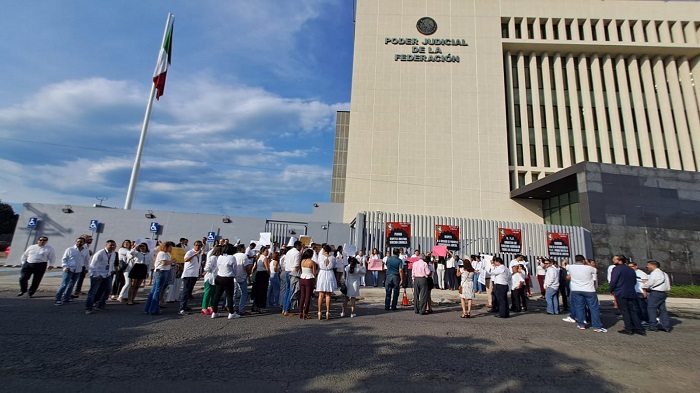 Trabajadores del Poder Judicial de la Federación se manifiestan, exigen respeto a sus derechos laborales