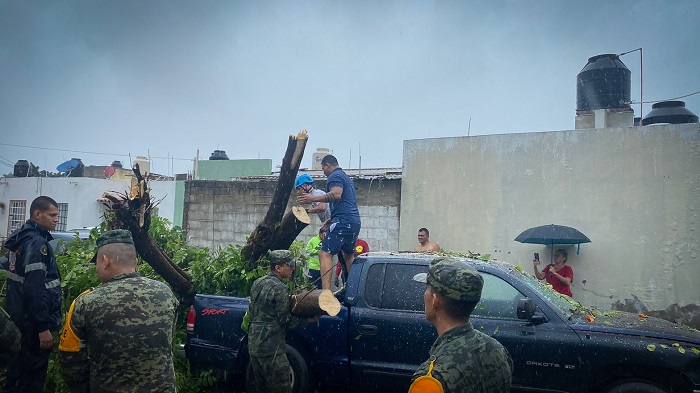 Por «Lidia» Protección Civil Manzanillo y DIF Municipal activan protocolos de atención a la población