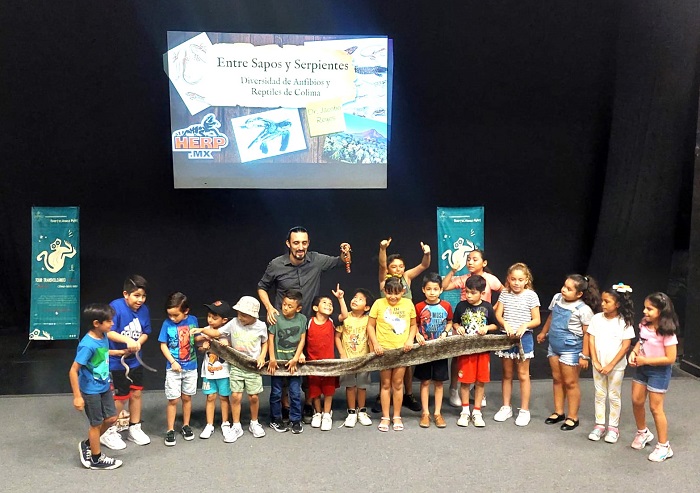 Reptiles, terror, charlas y un ambiente de mar ofreció el Festival de Cine Manzanillo