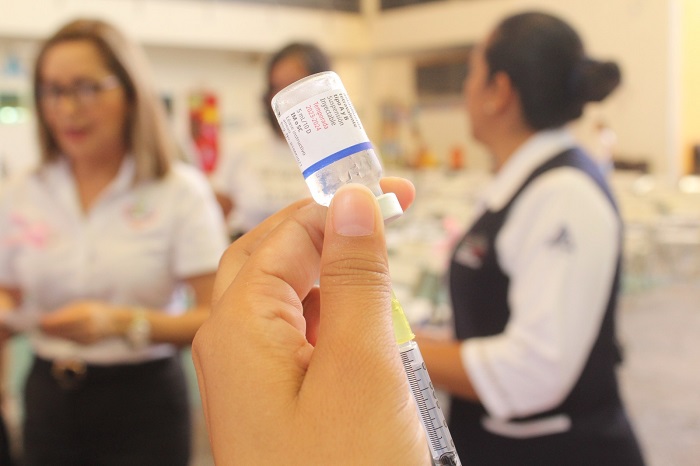 Ofrece Sector Salud vacunación simultánea contra Influenza y Covid-19