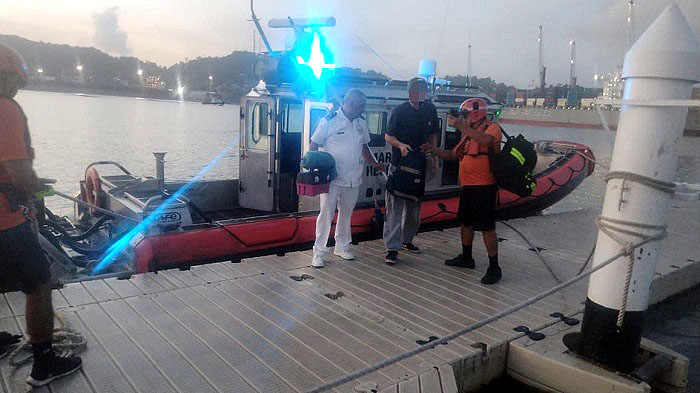 Marina realizó evacuación médica en inmediaciones de las costas de Manzanillo