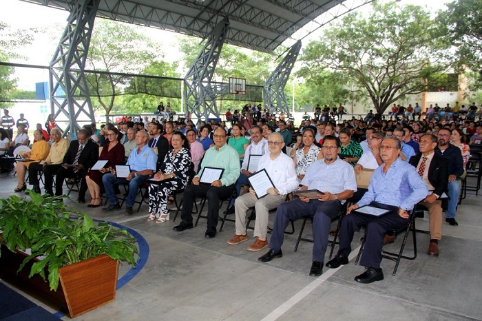 Encabeza titular de Educación ceremonia por 47 aniversario del TecNM