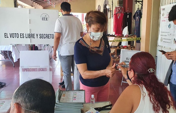 En el marco del 70 aniversario del voto femenino, IEE Colima refrenda su compromiso de garantizar los derechos de las mujeres