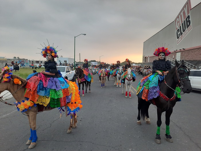 111 Catrinas desfilarán este viernes, como parte de la Feria de Colima