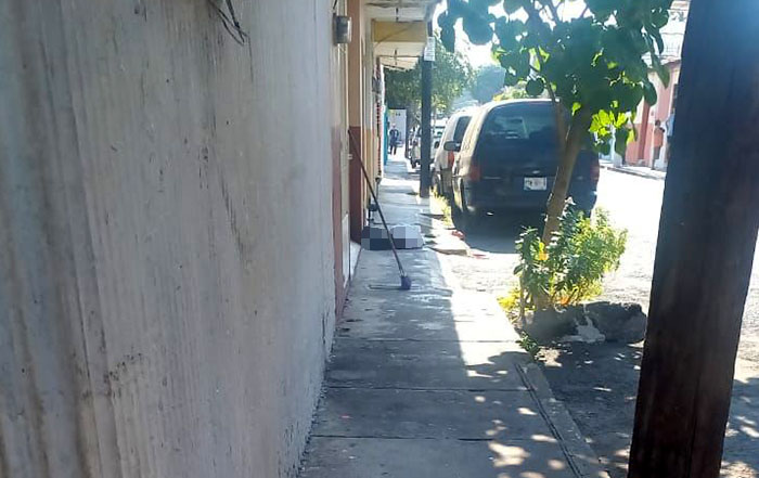 Asesinan a un hombre en el centro de Colima