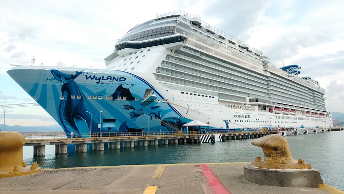 Crucero Norwegian Bliss visita Manzanillo