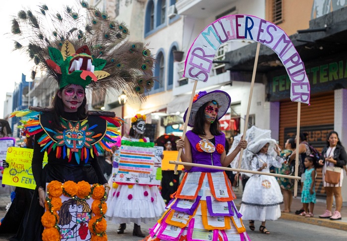 Espectacular presentación de Catrinas organizó el Festival Estatal del Mictlán