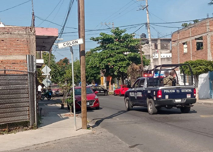 A balazos intentan asesinan a un hombre en La Albarrada de Colima, se reporta muy grave