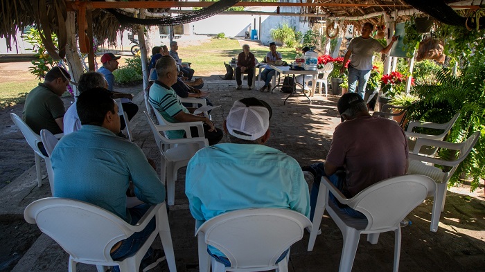 El Ayuntamiento de Manzanillo promueve la producción de tilapia en hoyas de zona rural