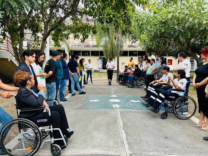 UEPC Colima participa en simulacro realizado este viernes en la U de C