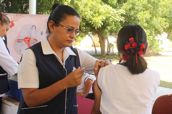 Salud Colima: vacuna, la mejor prevención de la infección por VPH