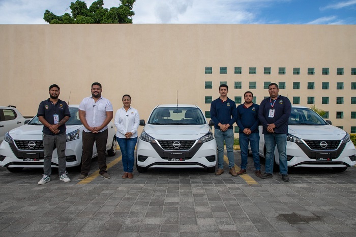 Griselda Martínez entrega unidades nuevas para la Dirección de Inspección y Vigilancia