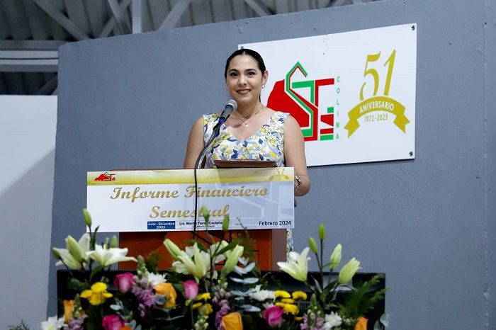 Indira anuncia aumento salarial de 5.6% a personal sindicalizado del Gobierno de Colima