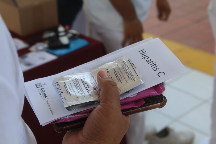 Uso de condón protege contra embarazos no planeados: Salud Colima