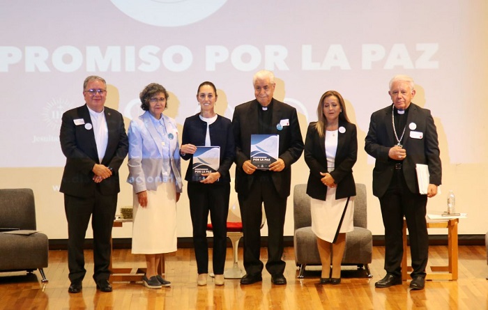 ”Trabajemos Juntos en la Construcción de la Paz”: Claudia Sheinbaum llama al Episcopado Mexicano a conjuntar esfuerzos por un México Más Justo  y Más Seguro