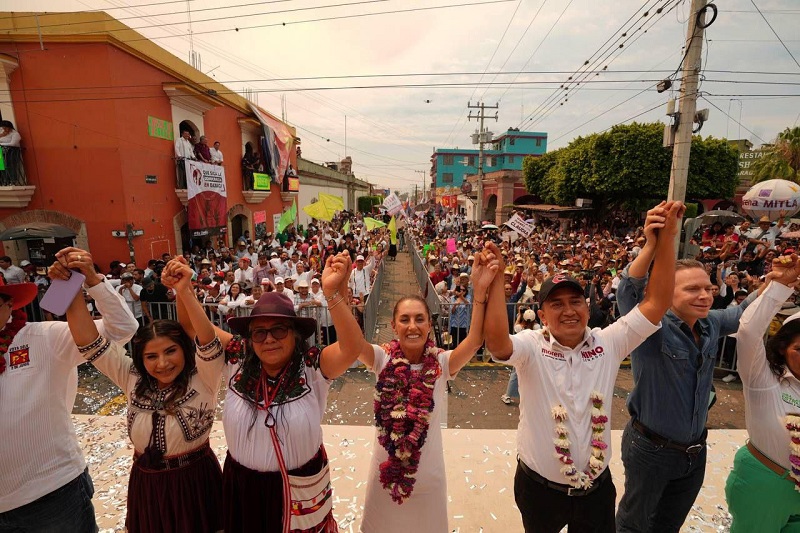 No vamos a dejar solo a Oaxaca, vamos a poner nuestro corazón y nuestro empeño: Claudia Sheinbaum desde Tlacolula de Matamoros