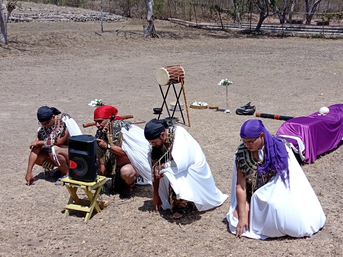 Grupo ‘Raza Nueva’ celebra el Equinoccio de Primavera en La Campana